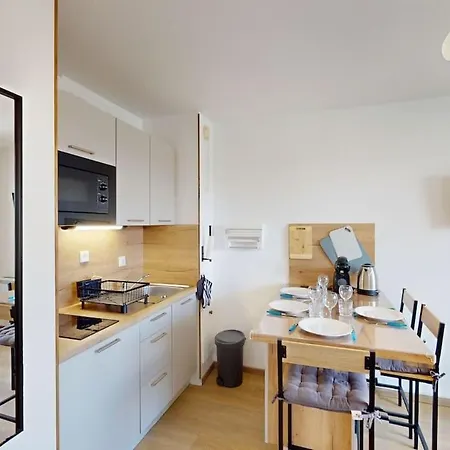 Sur Le Port Appartement *